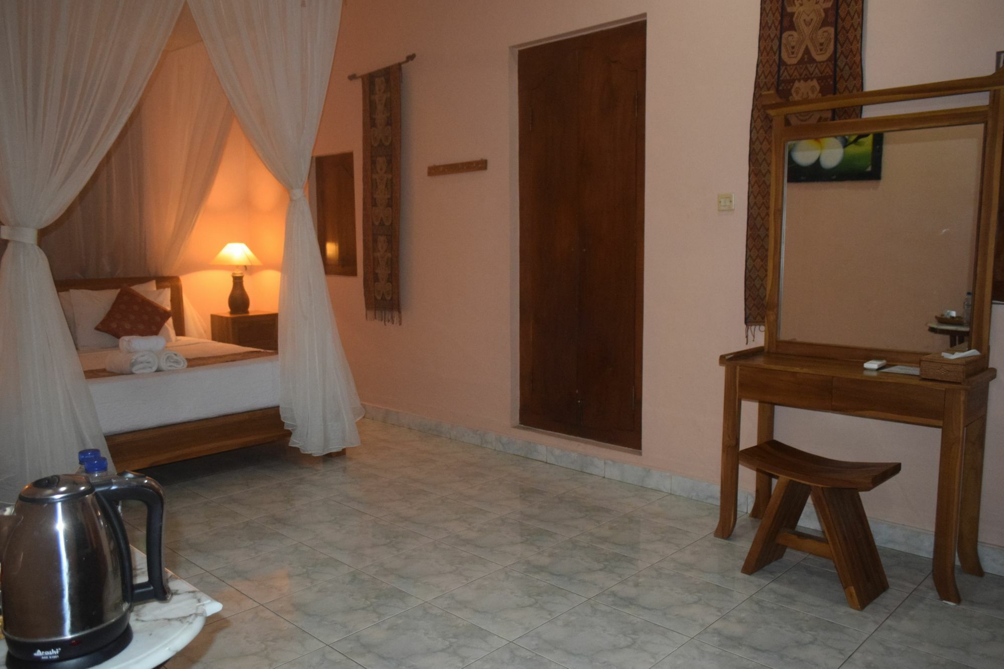 Aura Bisma Hotel Ubud  Exterior photo