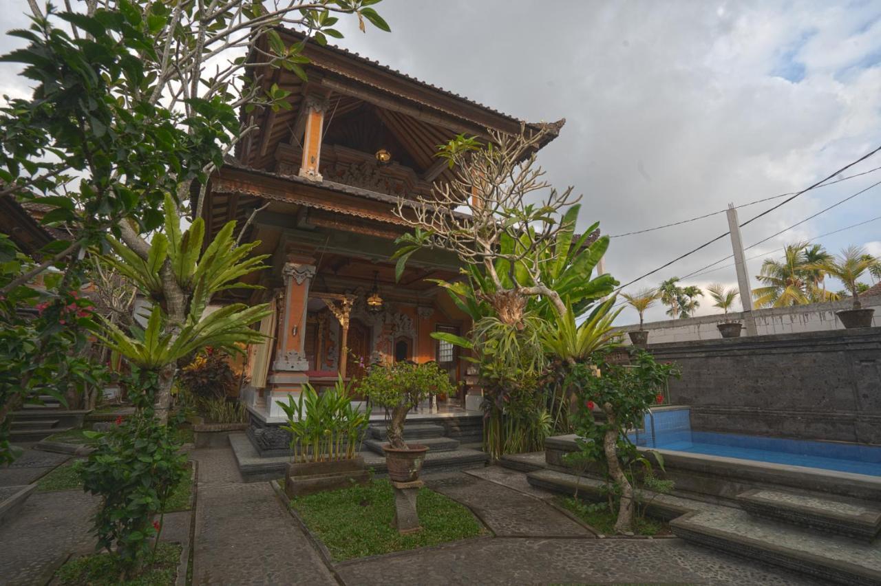 Aura Bisma Hotel Ubud  Exterior photo